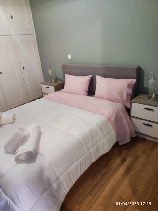 Cozy New Apartment Near The Beach Atene Esterno foto